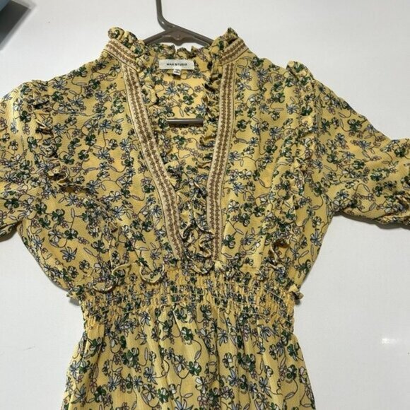 Max Studio Tiered Maxi Ruffle Dress sz xs Floral Smocked Soft Feminine Country - Picture 5 of 9